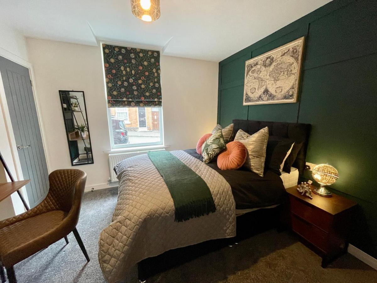 Boutique 5 Bed Home On Birdwell Road - Free Parking Sheffield Kültér fotó