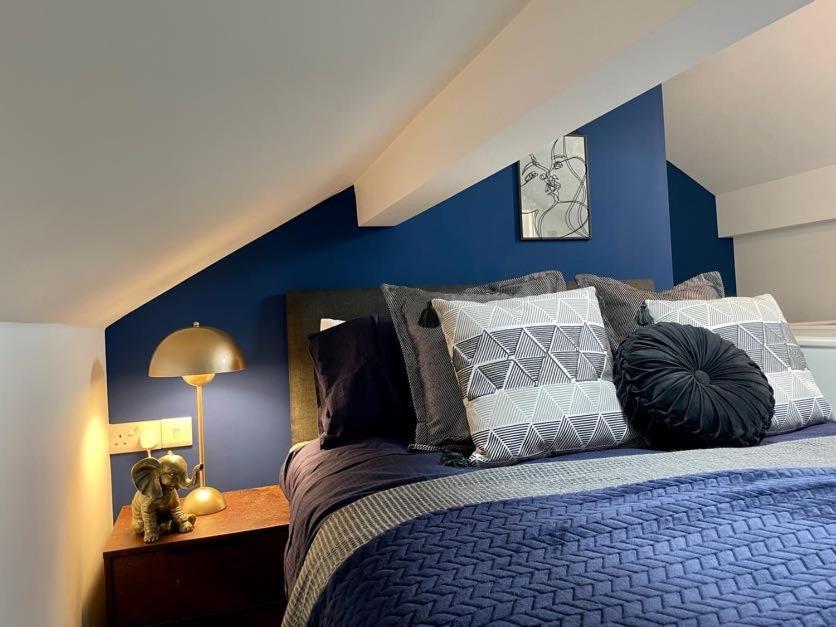 Boutique 5 Bed Home On Birdwell Road - Free Parking Sheffield Kültér fotó