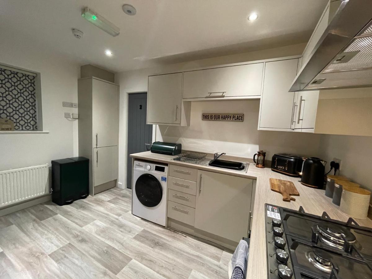Boutique 5 Bed Home On Birdwell Road - Free Parking Sheffield Kültér fotó