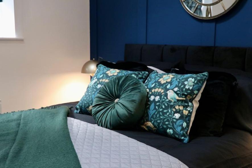 Boutique 5 Bed Home On Birdwell Road - Free Parking Sheffield Kültér fotó